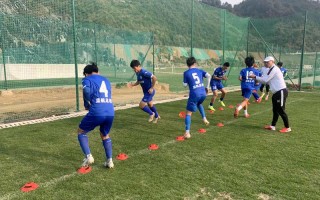 足球俱乐部会练腿吗，足球俱乐部会练腿吗知乎